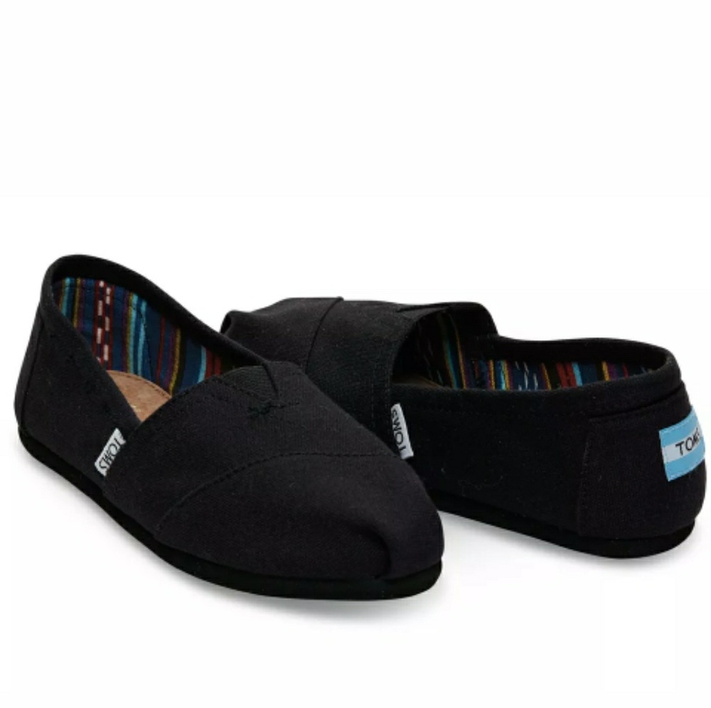 Shoes - Picture 3 of 4